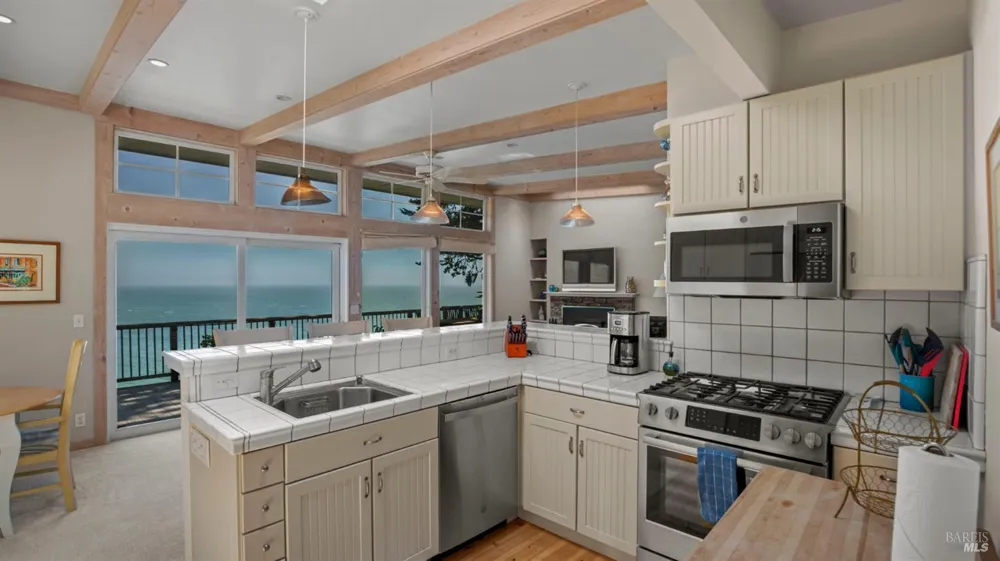 120 Sunset Way Muir Beach, CA 94965