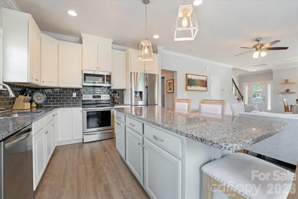103 Canter Lane Mooresville, NC 28115