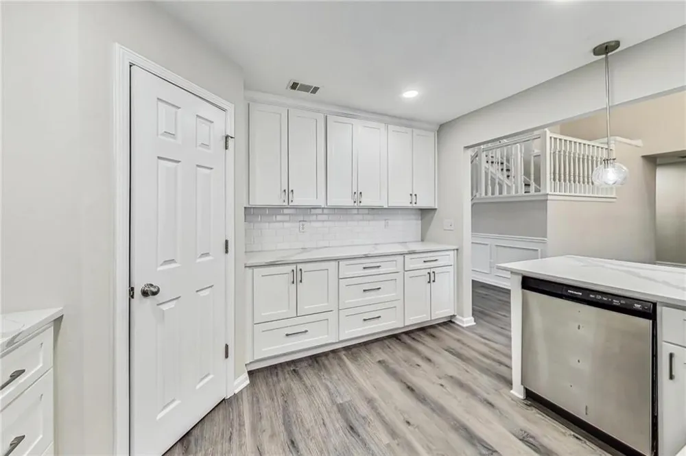4262 Defoors Farm Trail Powder Springs, GA 30127