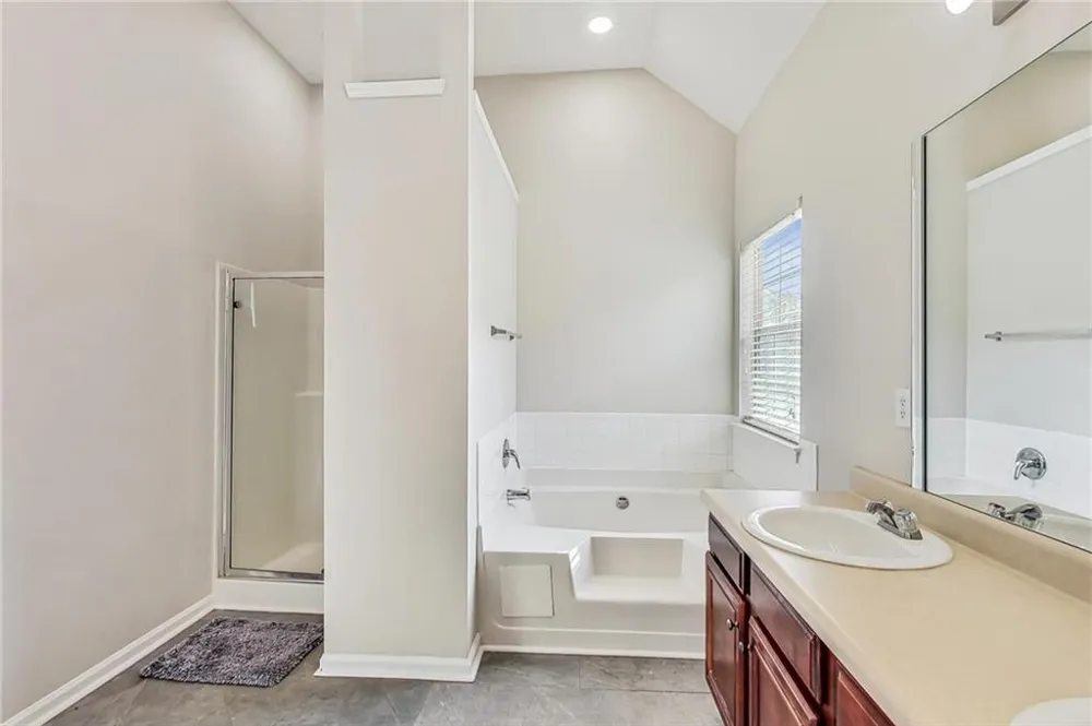 4262 Defoors Farm Trail Powder Springs, GA 30127