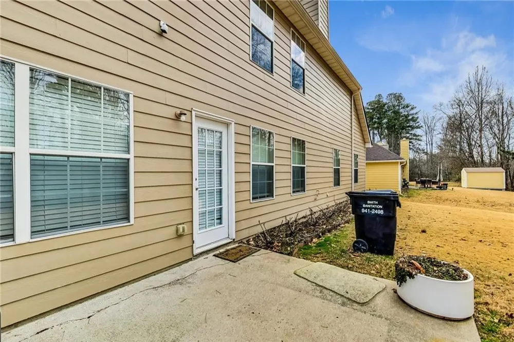 4262 Defoors Farm Trail Powder Springs, GA 30127