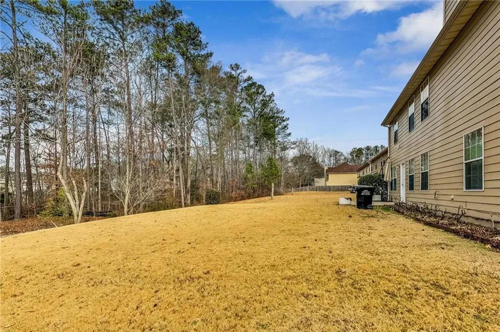 4262 Defoors Farm Trail Powder Springs, GA 30127