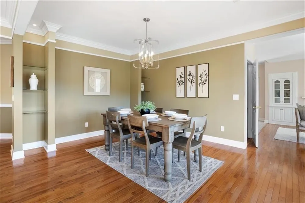 55 Rocky Circle NE White, GA 30184