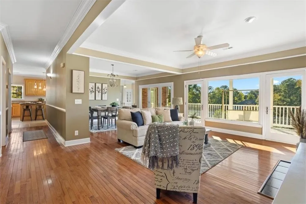 55 Rocky Circle NE White, GA 30184