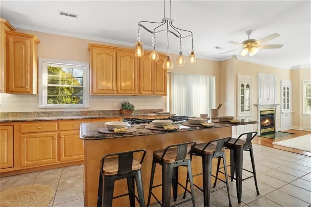55 Rocky Circle NE White, GA 30184