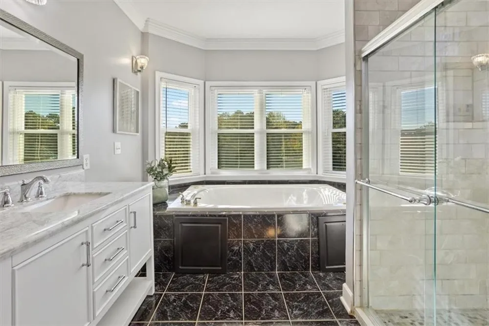 55 Rocky Circle NE White, GA 30184