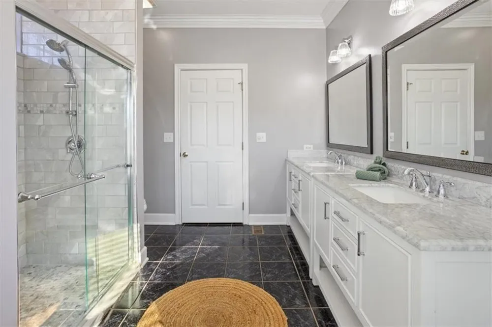 55 Rocky Circle NE White, GA 30184