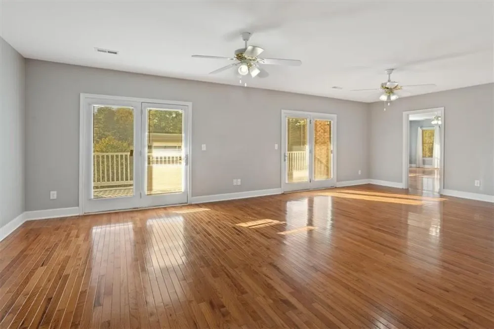 55 Rocky Circle NE White, GA 30184