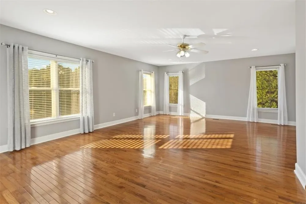 55 Rocky Circle NE White, GA 30184