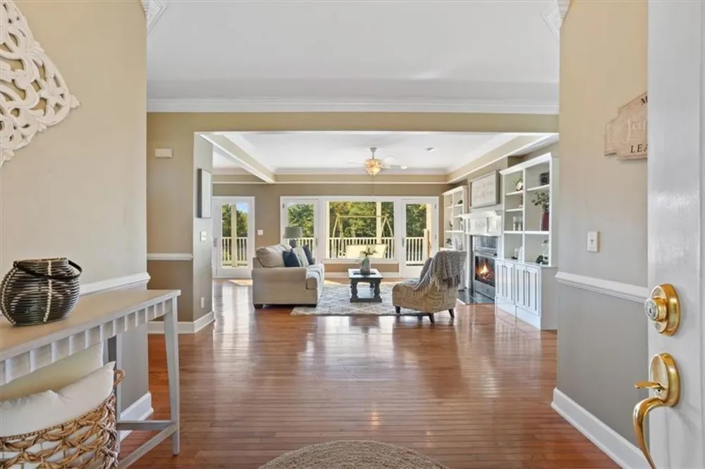 55 Rocky Circle NE White, GA 30184