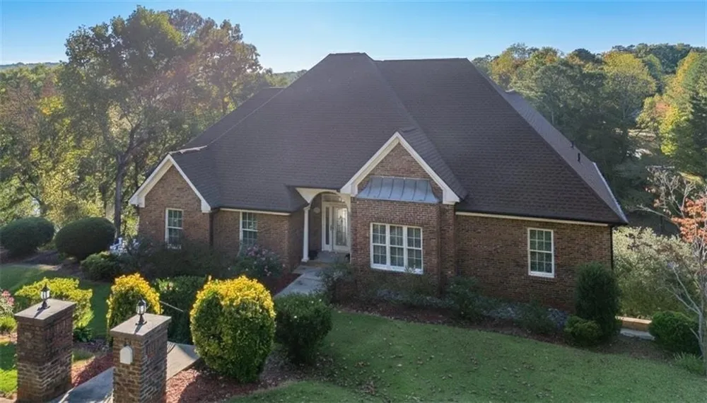 55 Rocky Circle NE White, GA 30184