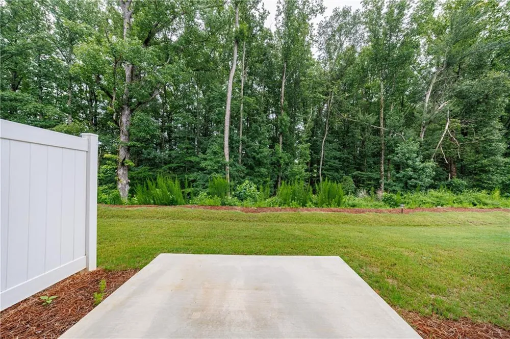5141 Sidney Square Drive Flowery Branch, GA 30542