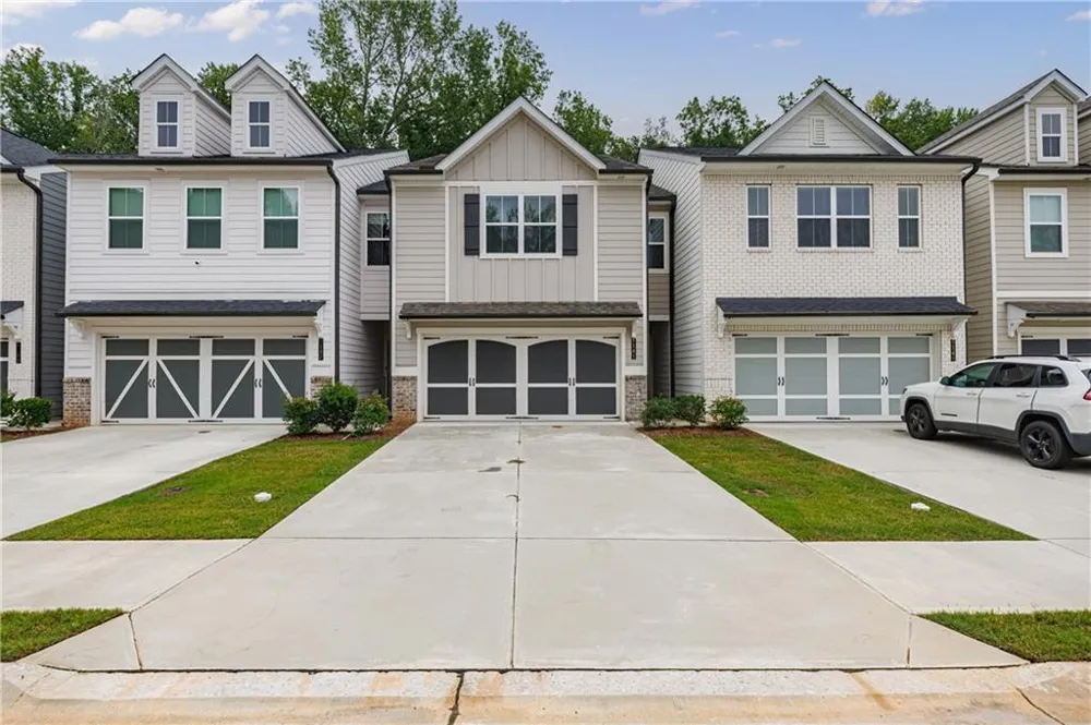5141 Sidney Square Drive Flowery Branch, GA 30542