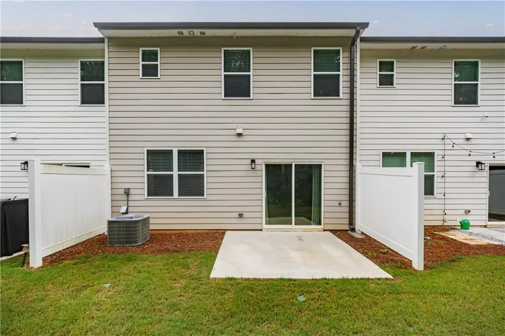 5141 Sidney Square Drive Flowery Branch, GA 30542