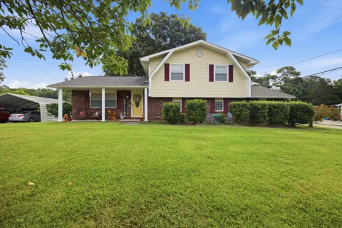 20 Brownwood Circle