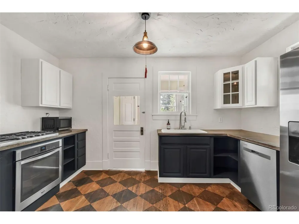 1026 Rudd Canon City, CO 81212