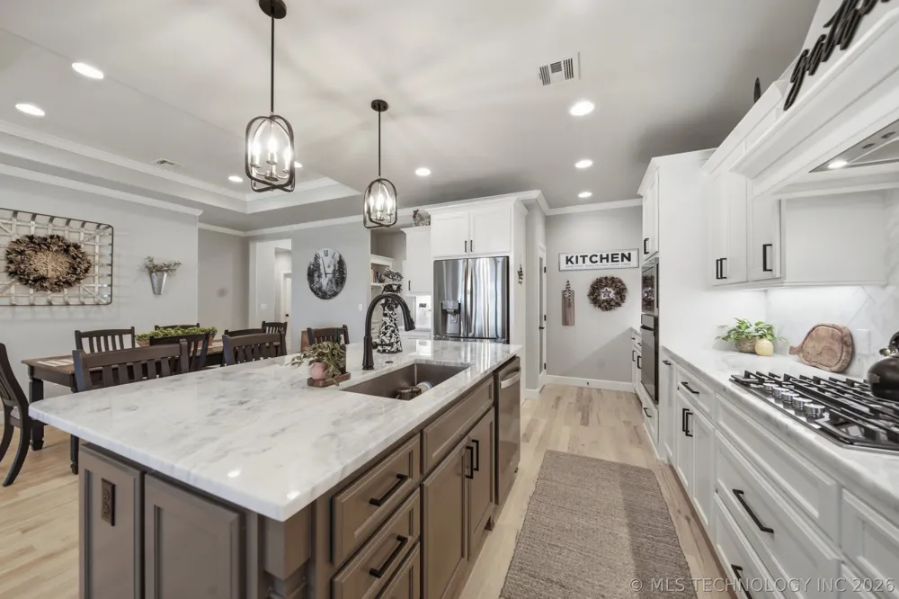 794 E 148th Place S Glenpool, OK 74033
