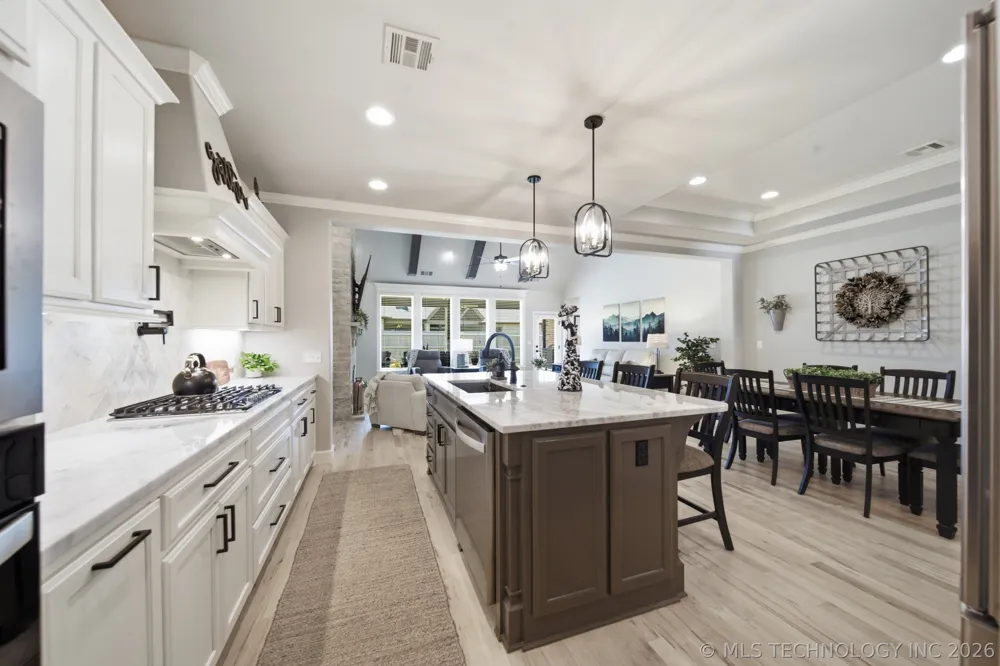 794 E 148th Place S Glenpool, OK 74033