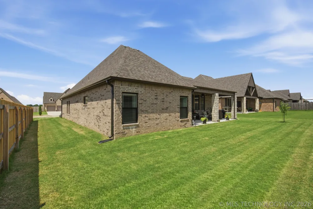 794 E 148th Place S Glenpool, OK 74033