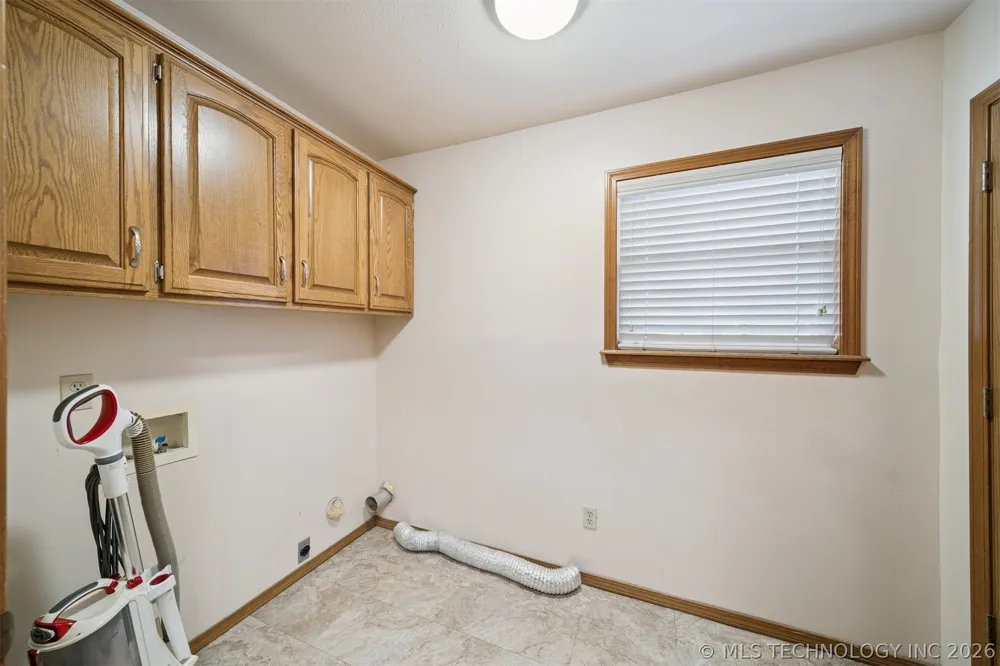 5401 435 ROAD Adair, OK 74330