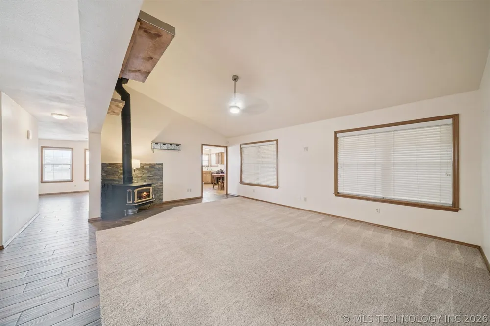 5401 435 ROAD Adair, OK 74330