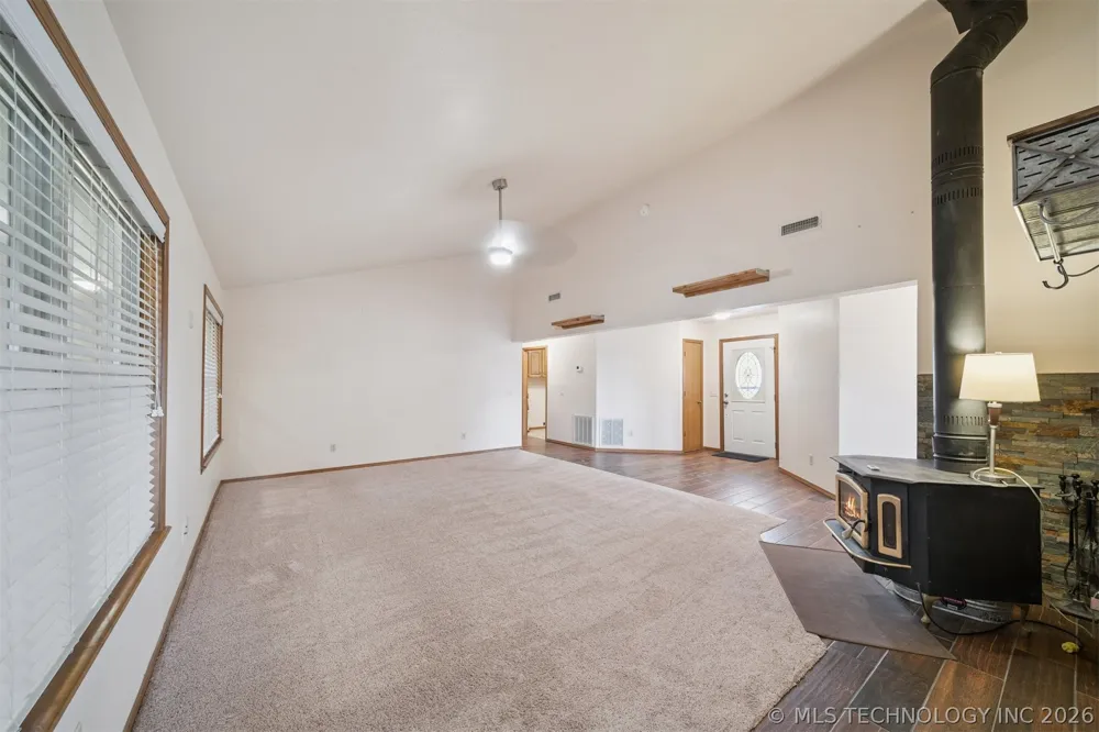 5401 435 ROAD Adair, OK 74330