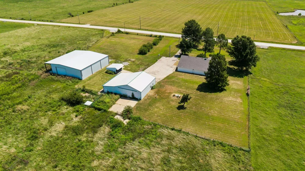 5401 435 ROAD Adair, OK 74330
