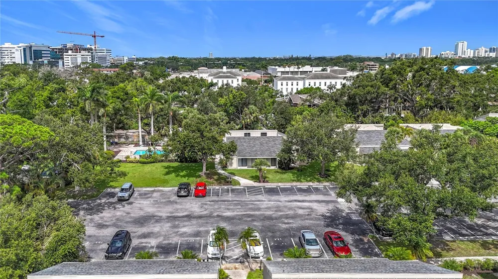 2220 BAHIA VISTA STREET #G5 Sarasota, FL 34239