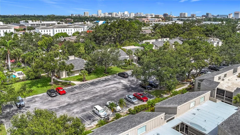 2220 BAHIA VISTA STREET #G5 Sarasota, FL 34239