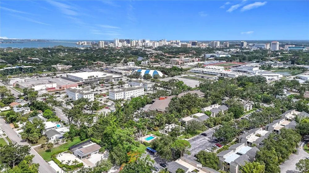 2220 BAHIA VISTA STREET #G5 Sarasota, FL 34239