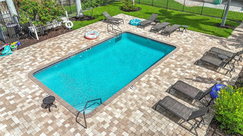 2220 BAHIA VISTA STREET #G5 Sarasota, FL 34239