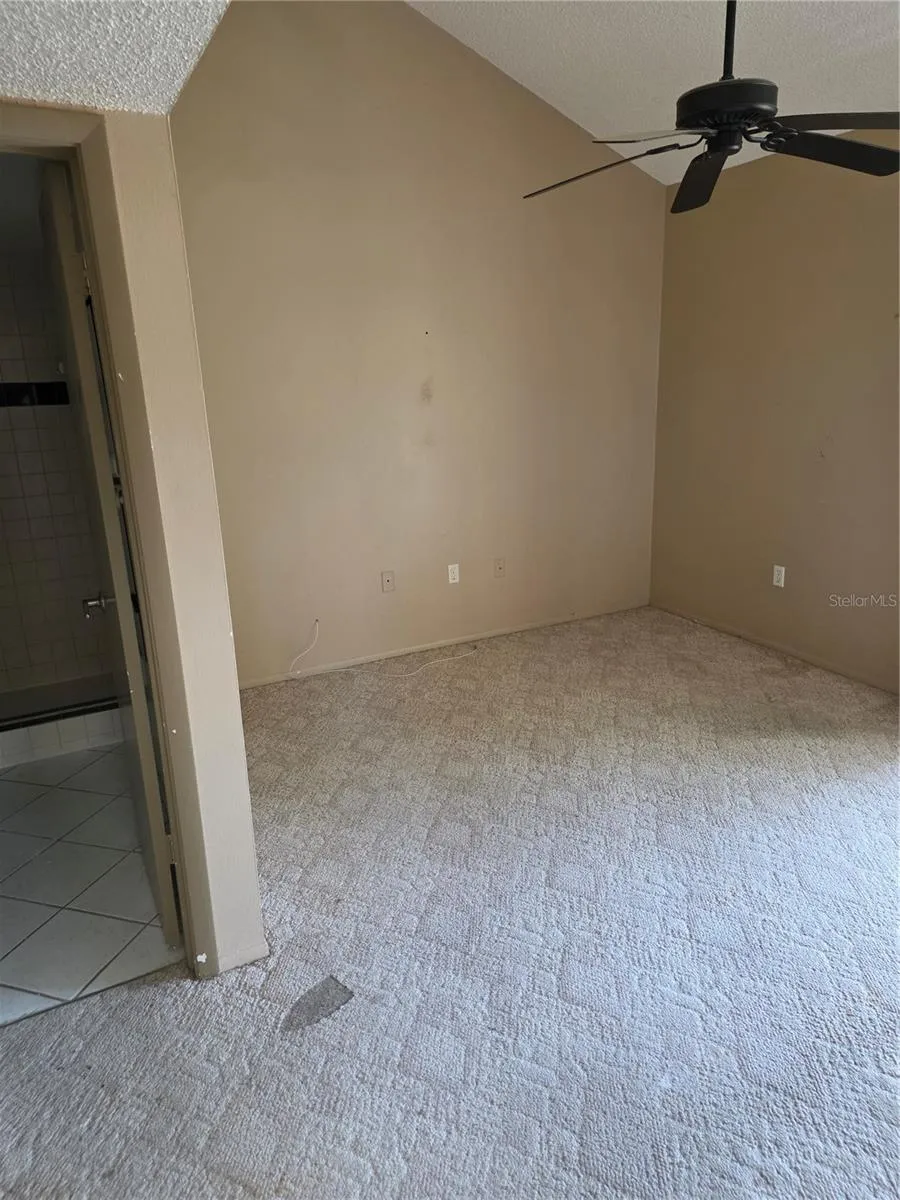 2220 BAHIA VISTA STREET #G5 Sarasota, FL 34239