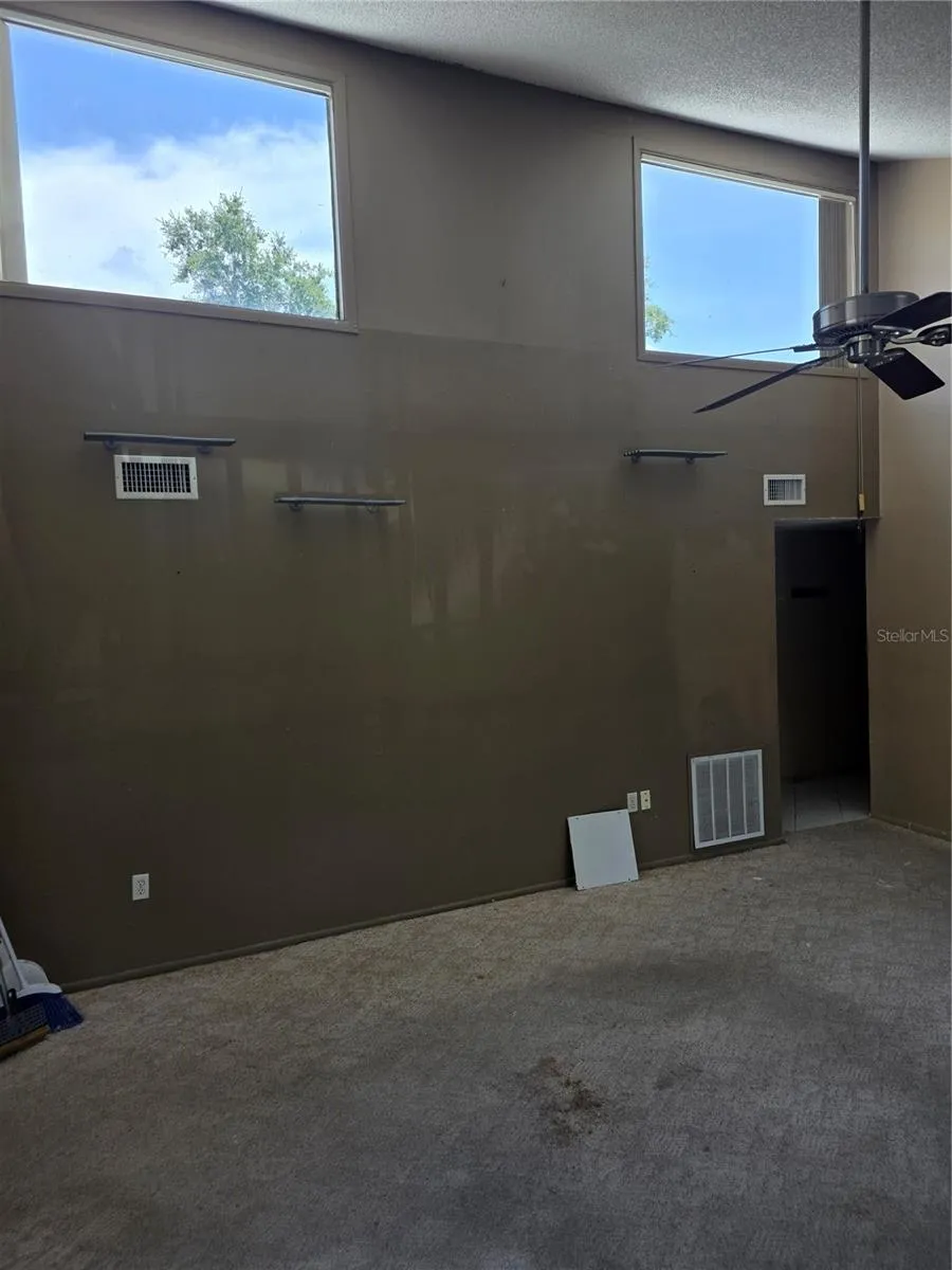 2220 BAHIA VISTA STREET #G5 Sarasota, FL 34239