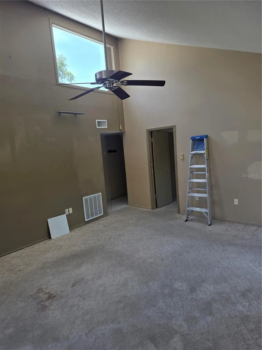 2220 BAHIA VISTA STREET #G5 Sarasota, FL 34239