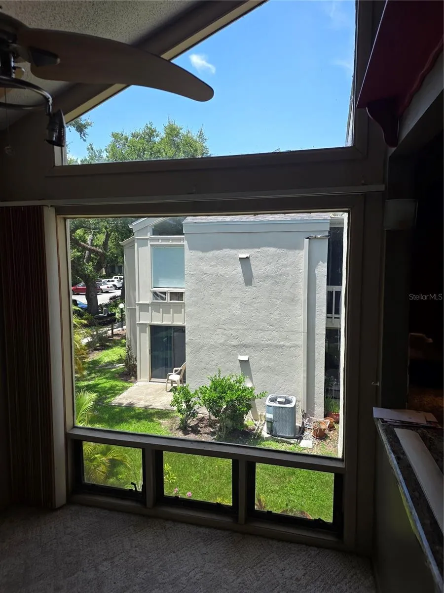 2220 BAHIA VISTA STREET #G5 Sarasota, FL 34239