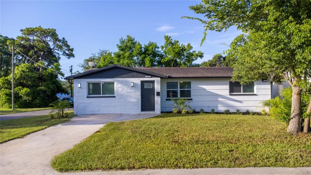 6400 MONTANA AVENUE New Port Richey, FL 34653