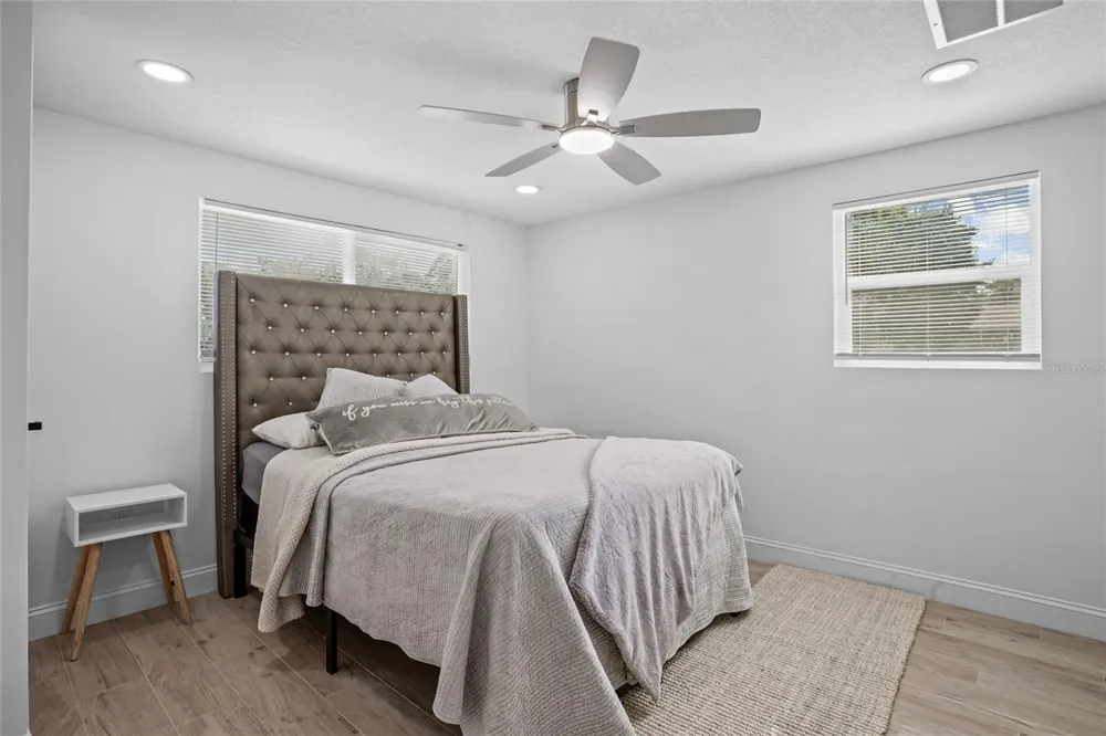 6400 MONTANA AVENUE New Port Richey, FL 34653