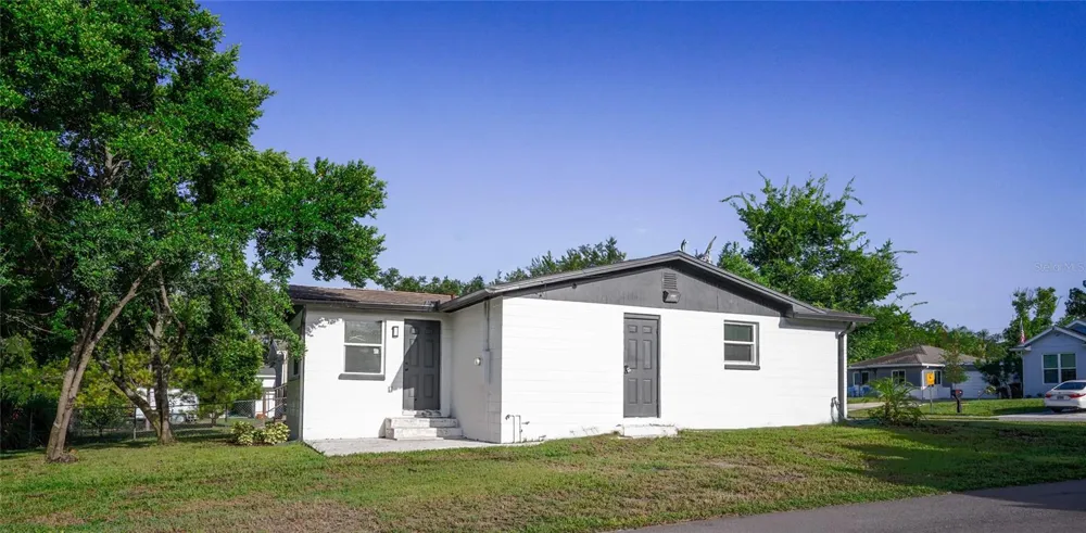 6400 MONTANA AVENUE New Port Richey, FL 34653