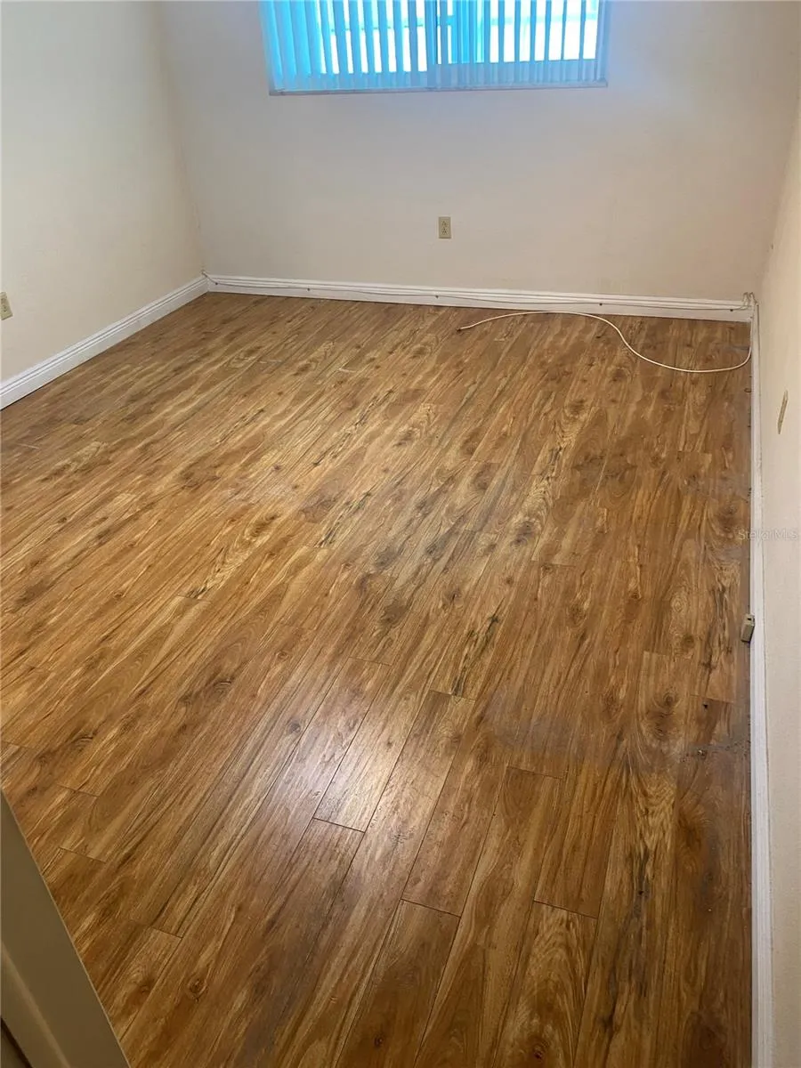 11224 82ND AVENUE #301 Seminole, FL 33772