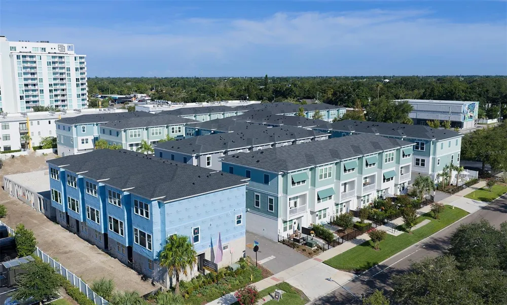 458 31ST WAY St Petersburg, FL 33713