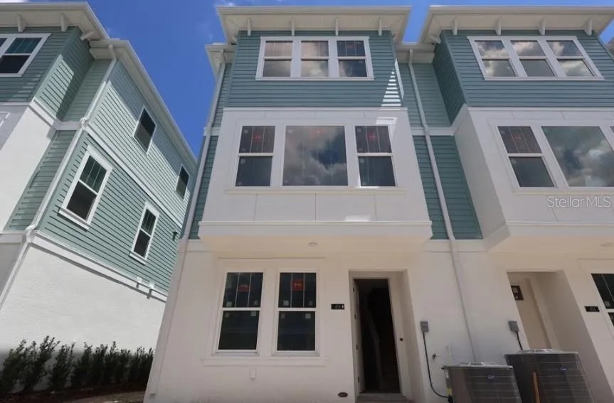 458 31ST WAY St Petersburg, FL 33713