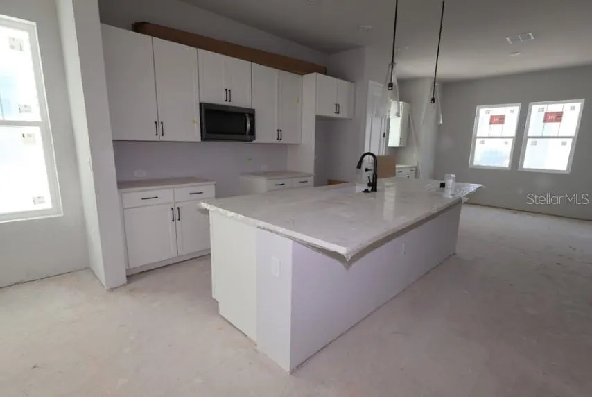 458 31ST WAY St Petersburg, FL 33713
