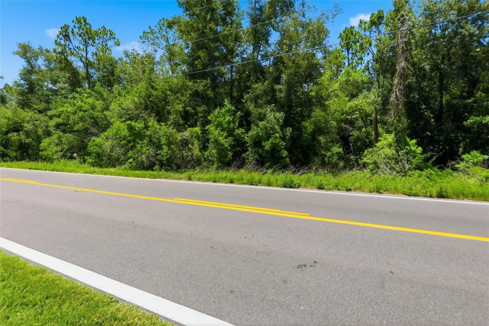 CENTENNIAL ROAD Dade City, FL 33525
