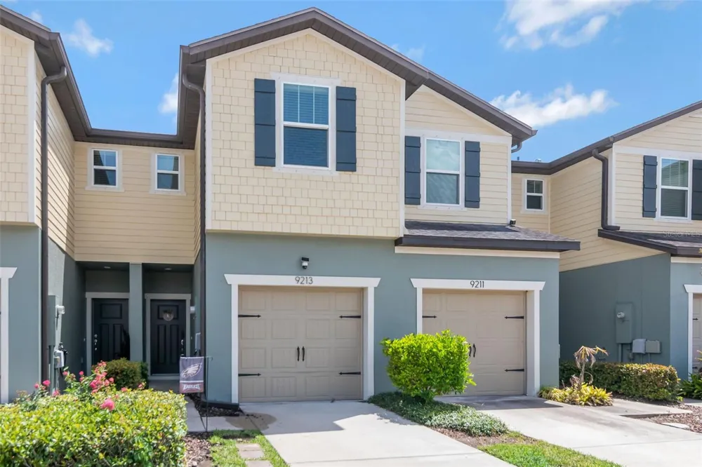 9213 HILLCROFT DRIVE Riverview, FL 33578