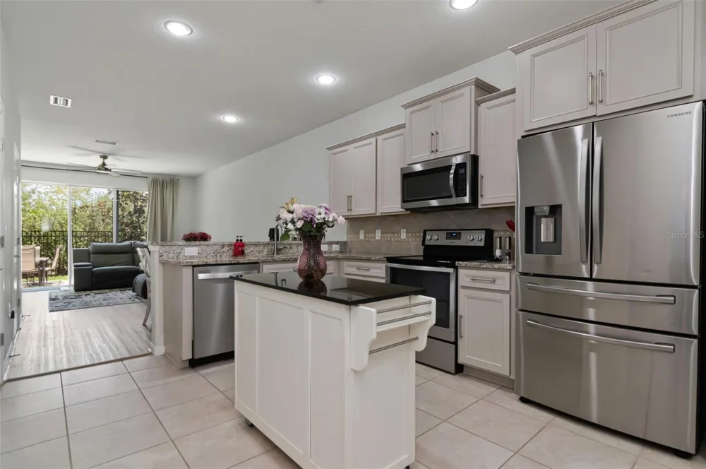 9213 HILLCROFT DRIVE Riverview, FL 33578