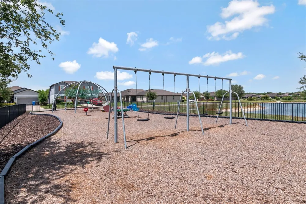 9213 HILLCROFT DRIVE Riverview, FL 33578