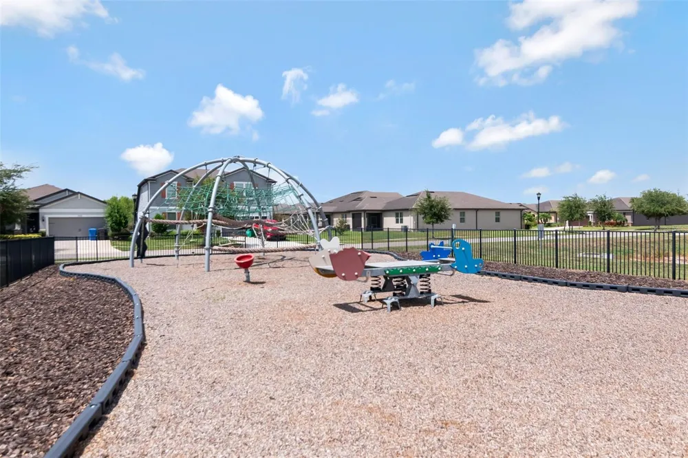 9213 HILLCROFT DRIVE Riverview, FL 33578