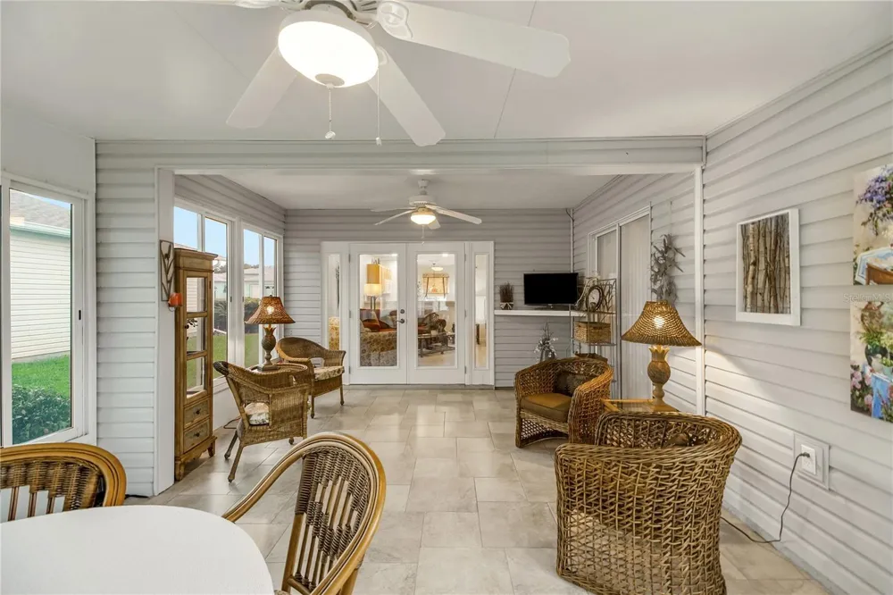 909 EAGLES LANDING Leesburg, FL 34748