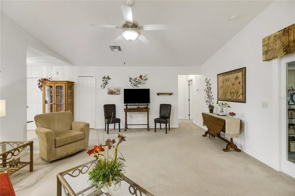 909 EAGLES LANDING Leesburg, FL 34748