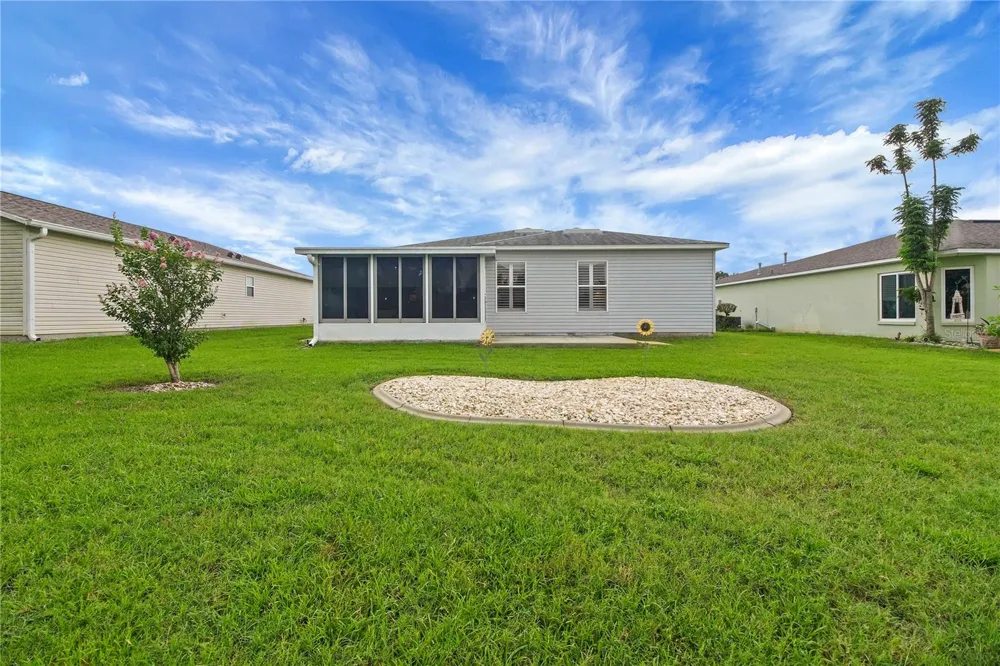 909 EAGLES LANDING Leesburg, FL 34748